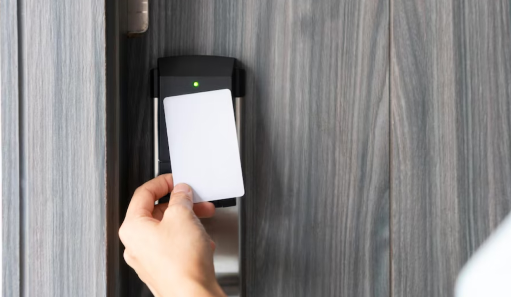 Pintu kartu RFID