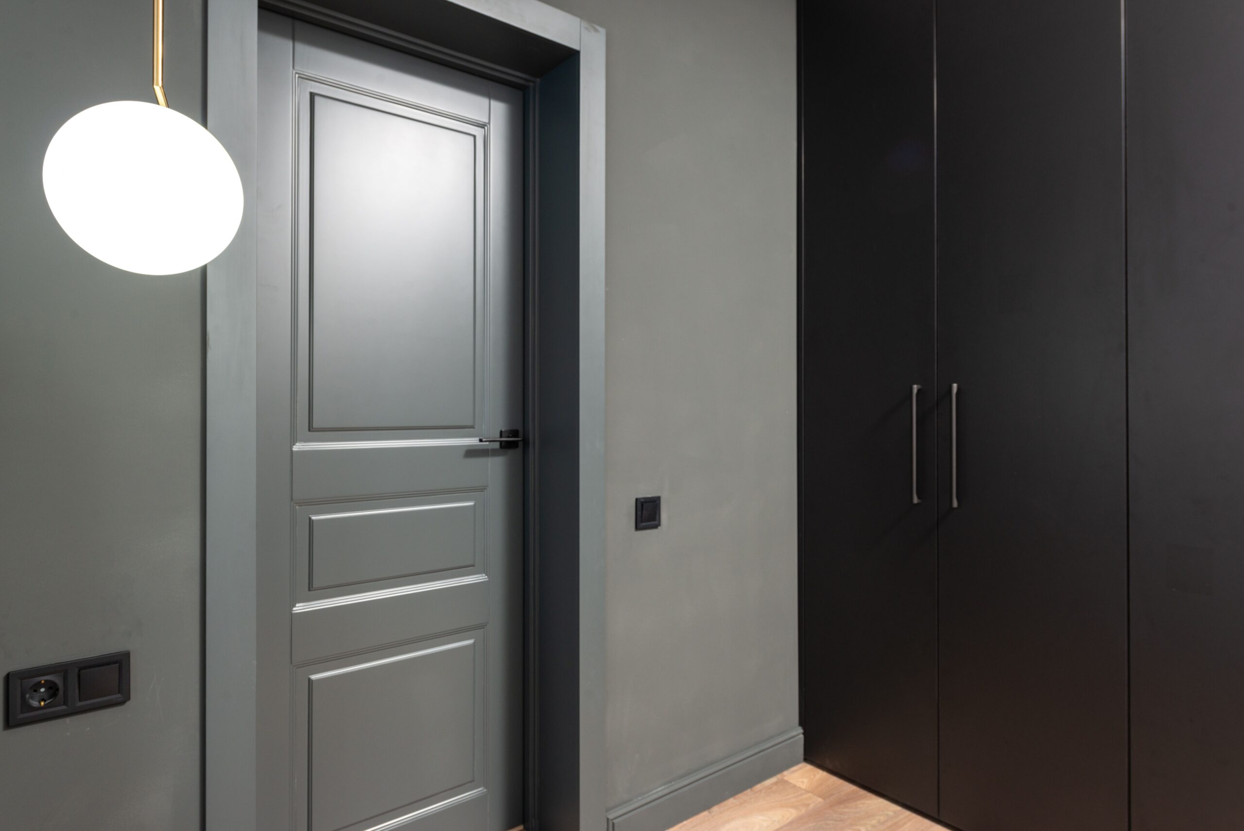 Tren Warna Pintu Rumah Max